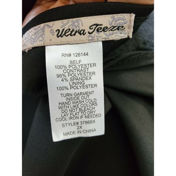 Vintage Ultra Teeze Black Polyester Short Sleeve Top & Skirt 2 Piece Suit 2X - Picture 7 of 7